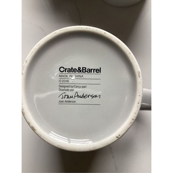 Set of 4 Crate & Barrel 12oz Ceramic Coffee Mugs Joan Anderson Skating Reindeer - Picture 5 of 7